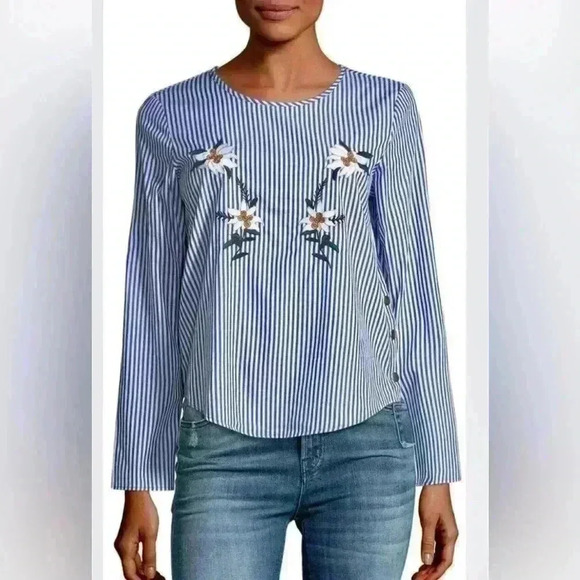 Zara Basics Women's Blue White Stripe Floral Embroidered Top Size Small - Picture 1 of 8